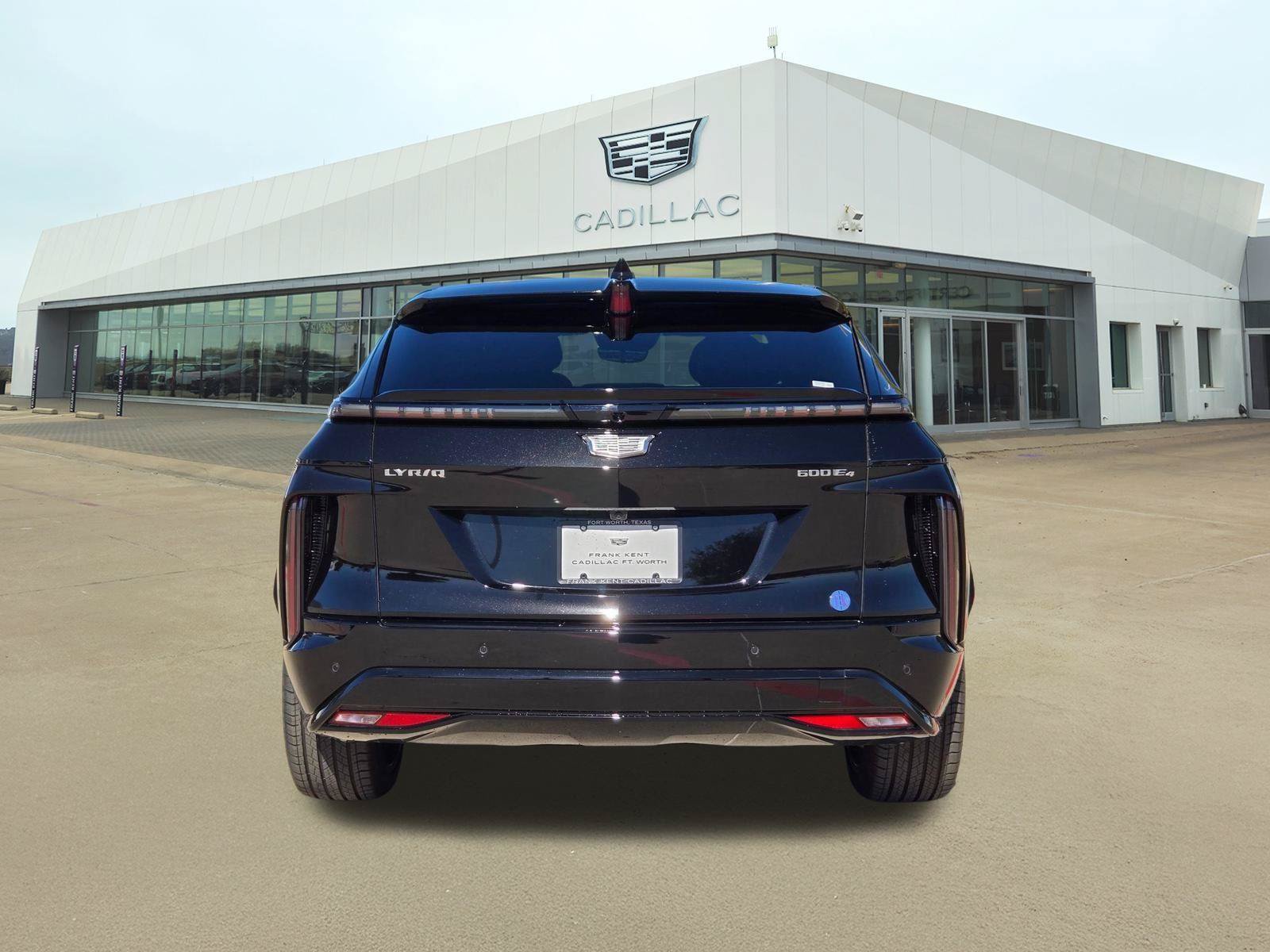 New 2026 Cadillac Lyriq Signature Sport w/ Nappa Leather Package AWD/4WD image 5