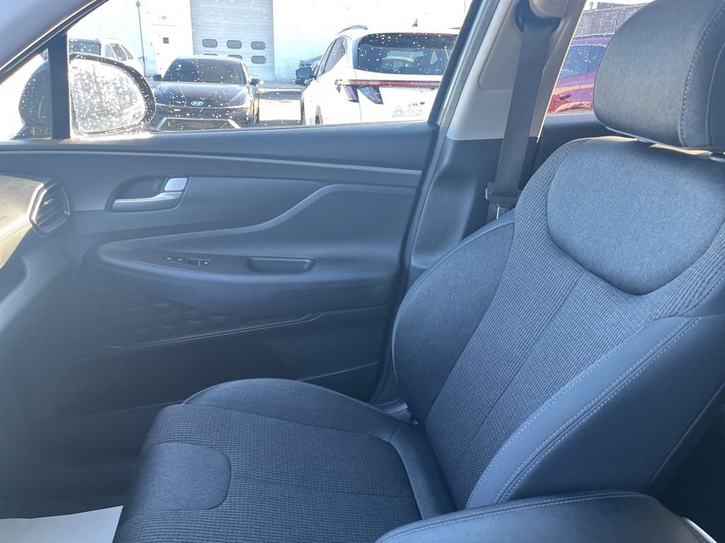 Used 2019 Hyundai Santa Fe SEL image 34