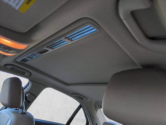 Used 2013 Mercedes-Benz C 250 Sedan image 16