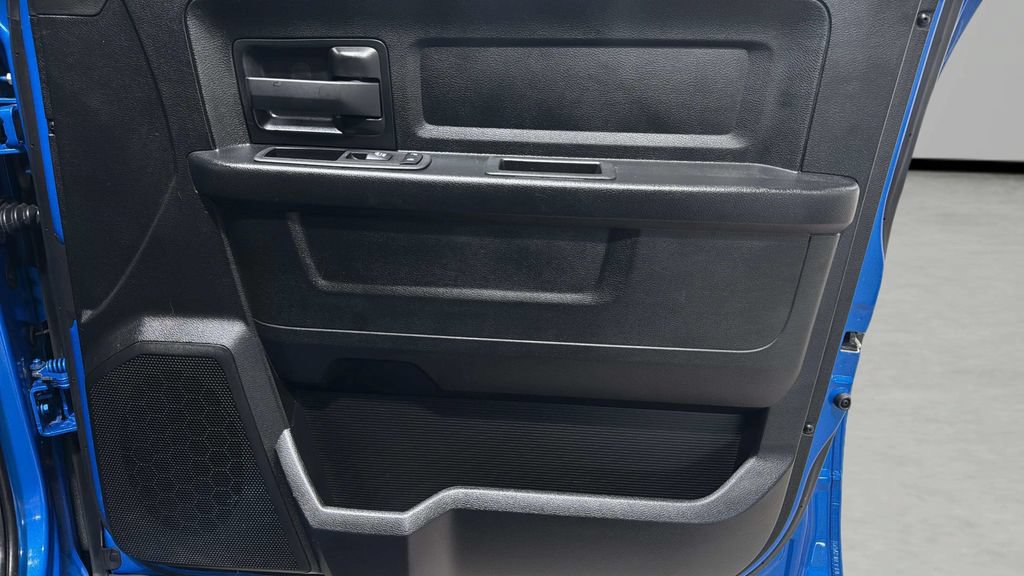 Used 2023 RAM 1500 Express w/ Wheel & Sound Group AWD/4WD image 12