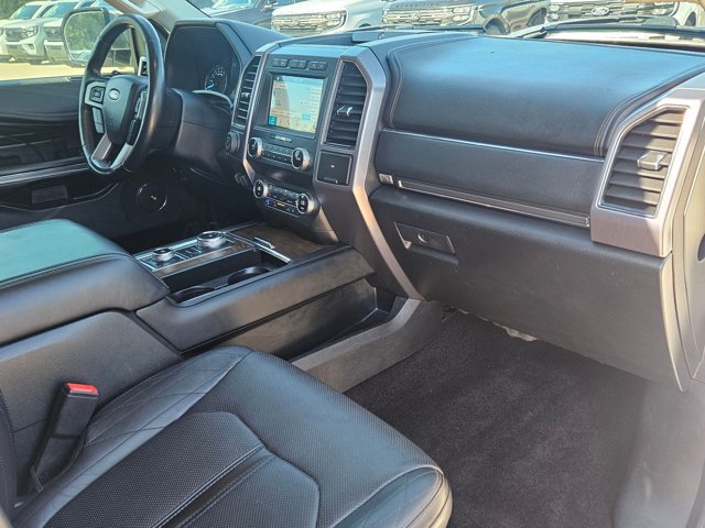 Used 2019 Ford Expedition Platinum AWD/4WD image 24