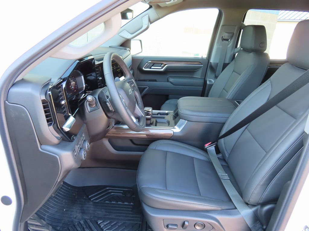 New 2026 Chevrolet Silverado 1500 RST w/ RST All Star Premium Package image 25