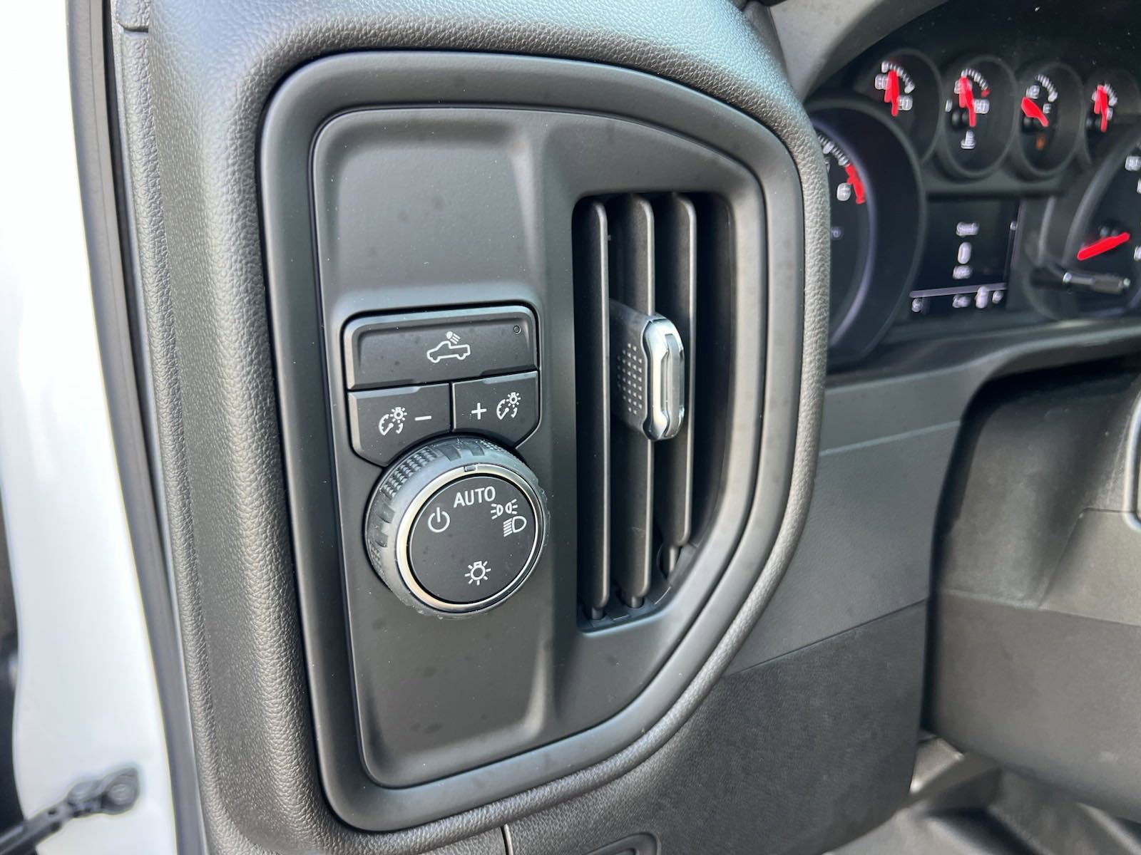 New 2025 Chevrolet Silverado 1500 W/T w/ WT Value Package image 16