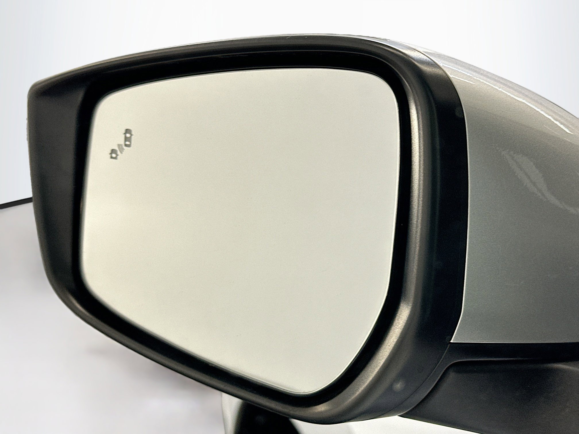 Used 2023 Nissan Leaf S image 16