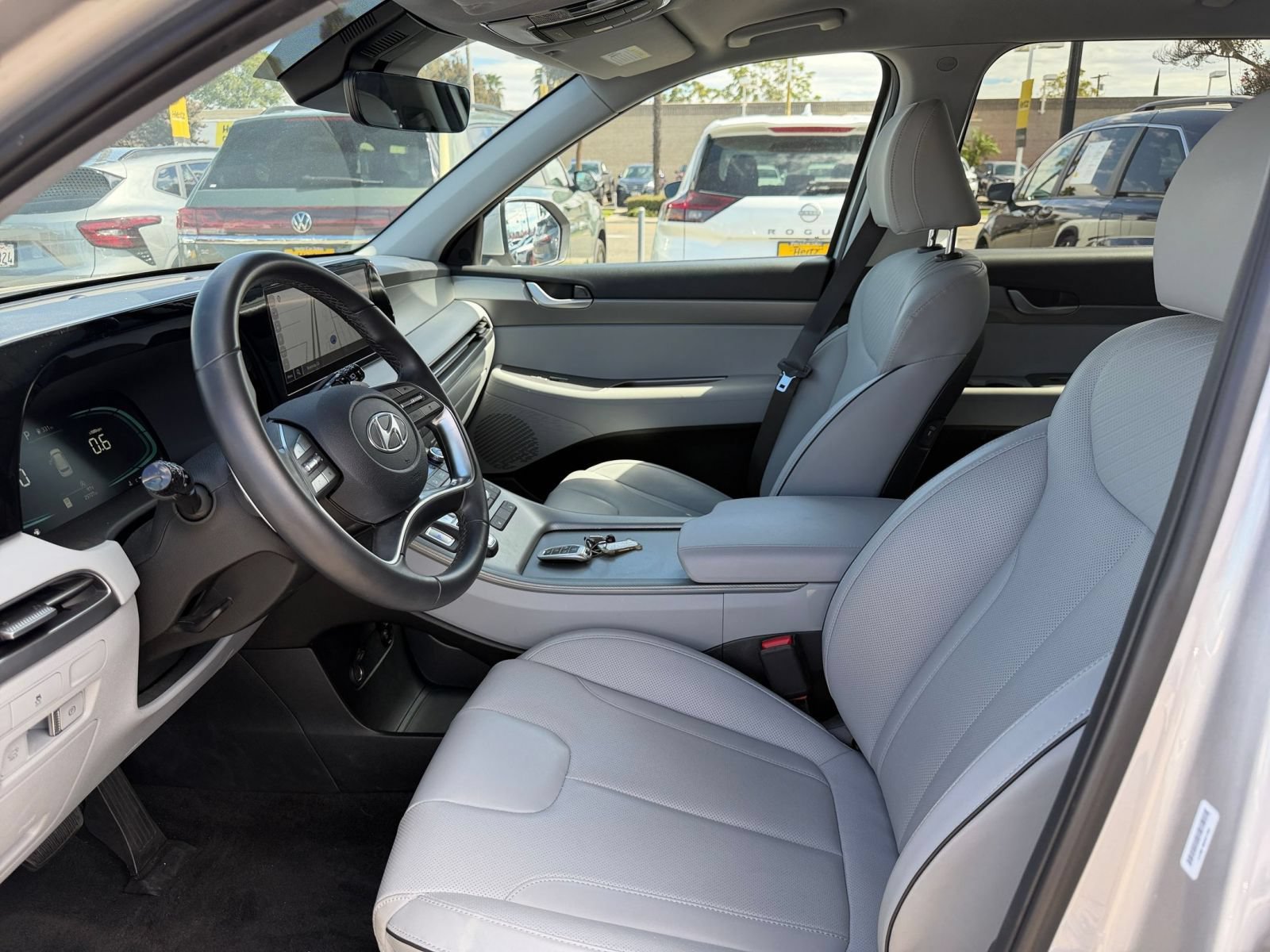 Used 2025 Hyundai Palisade SEL FWD image 29
