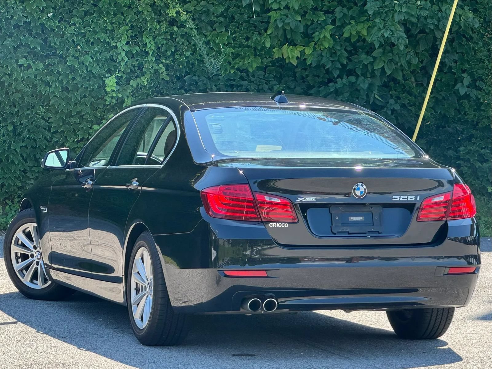 Used 2016 BMW 528i xDrive Sedan AWD/4WD image 6