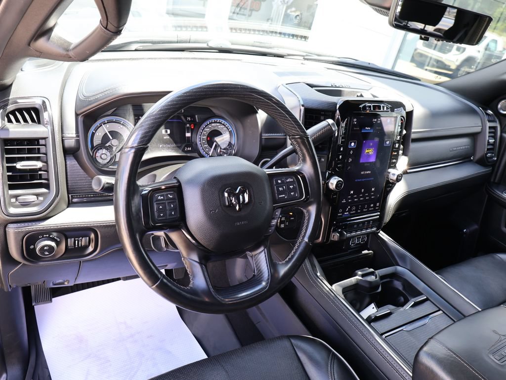 Used 2022 RAM 2500 Limited AWD/4WD image 24