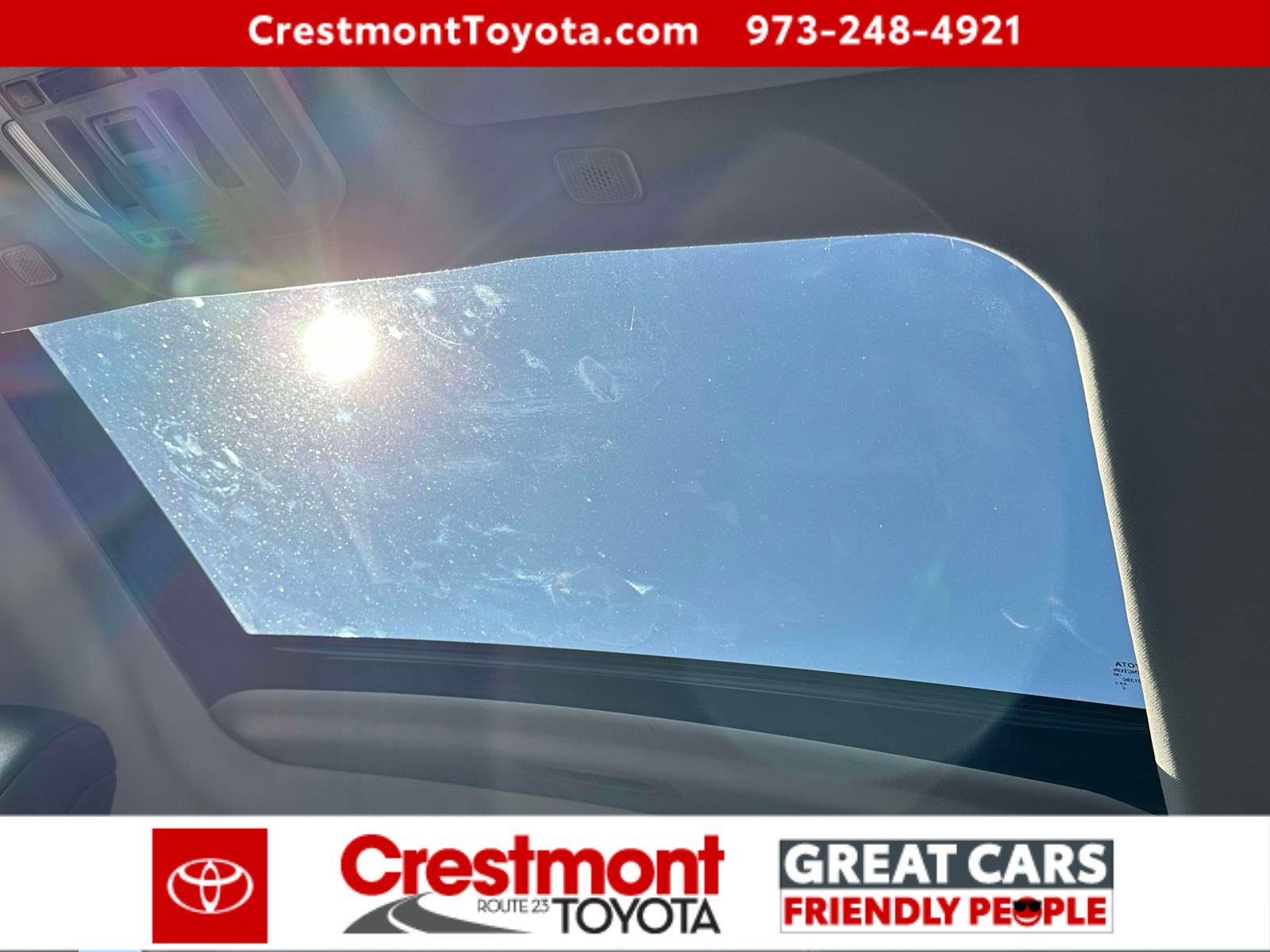 Certified 2023 Toyota Highlander XLE image 18