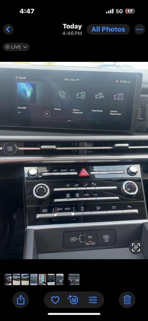 New 2026 Hyundai Santa Fe SE image 24