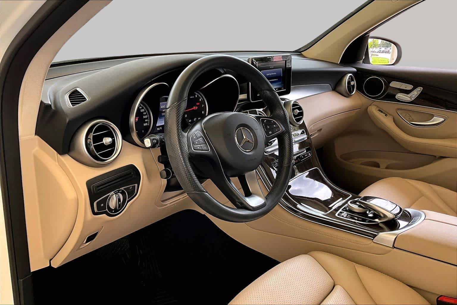 Used 2016 Mercedes-Benz GLC 300 image 15