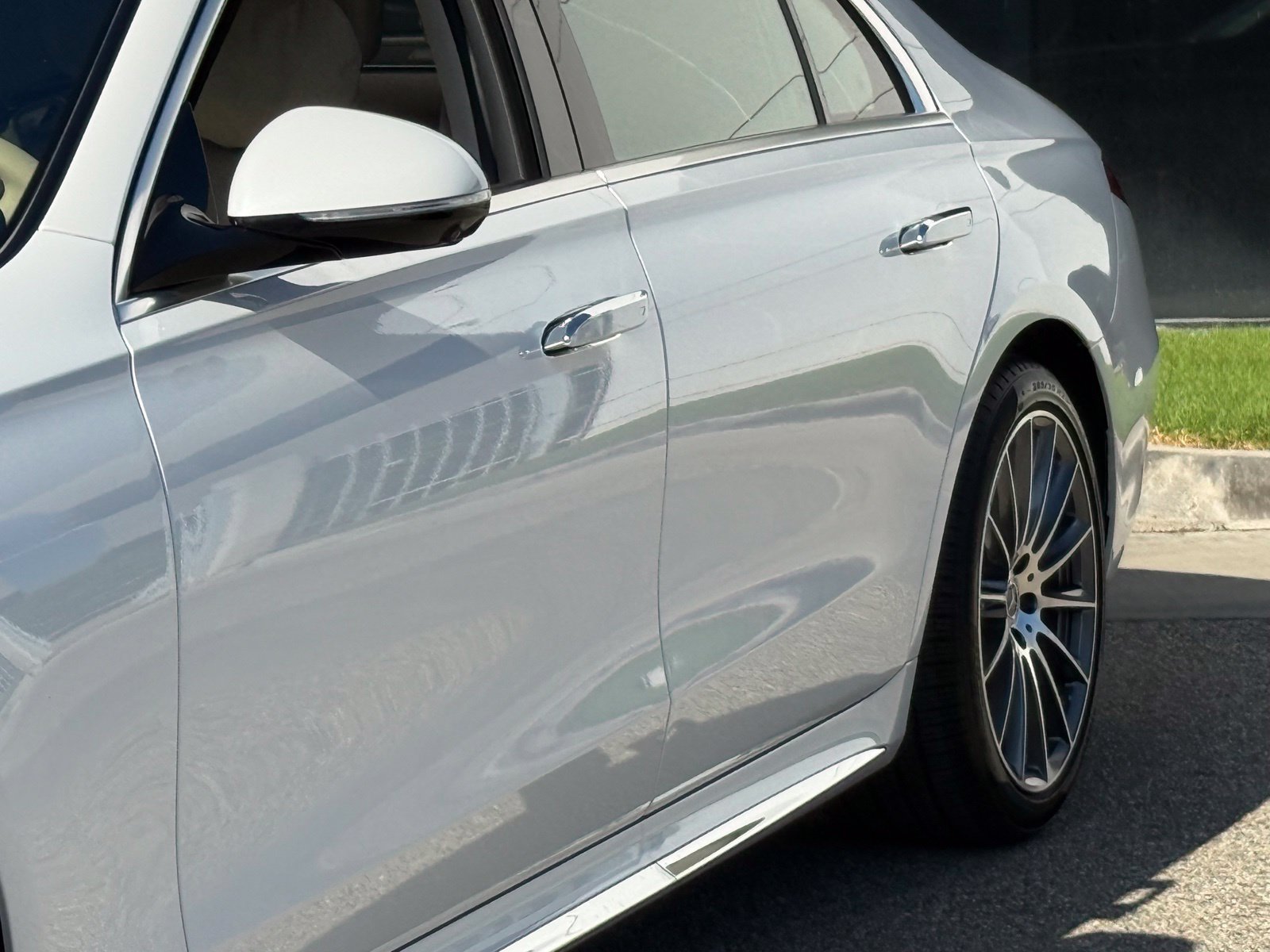 Used 2026 Mercedes-Benz S 580 4MATIC Sedan image 4