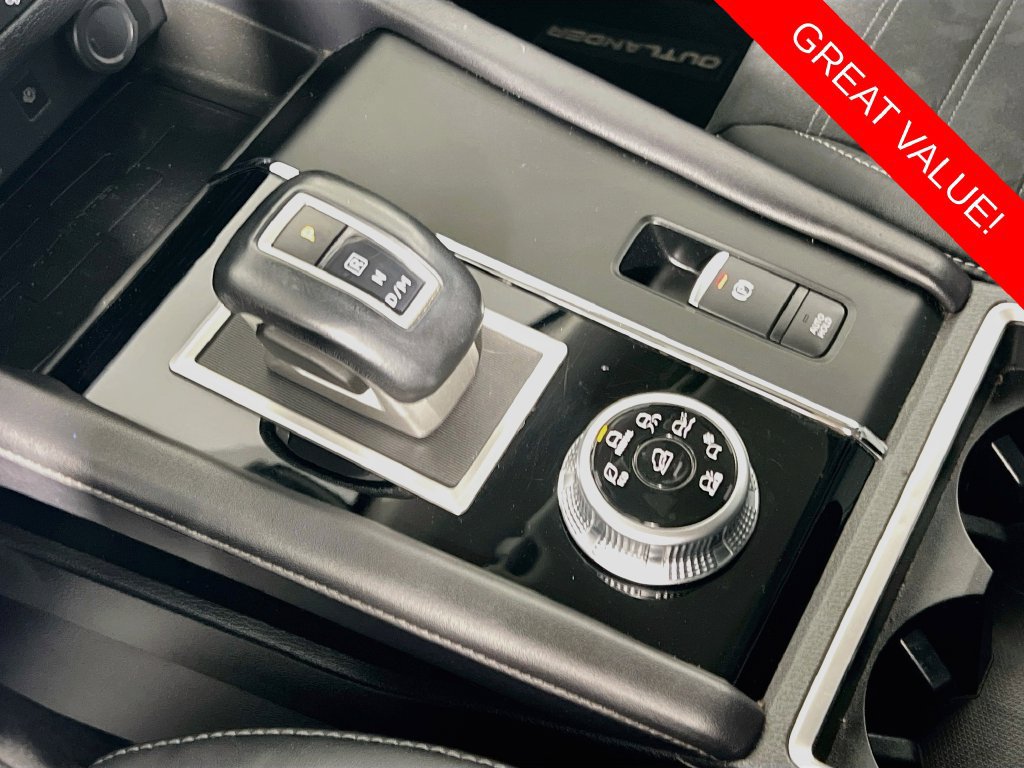 Used 2022 Mitsubishi Outlander SE AWD/4WD image 17