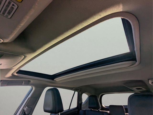 Used 2016 Toyota RAV4 Limited FWD image 19