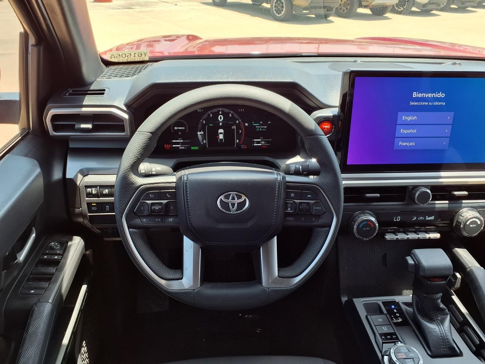 Certified 2025 Toyota Tacoma TRD Off-Road AWD/4WD image 15