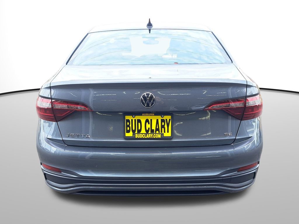 Used 2024 Volkswagen Jetta SE image 7