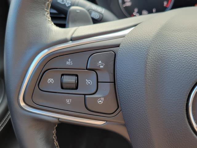 Used 2023 Buick Envision Avenir image 14