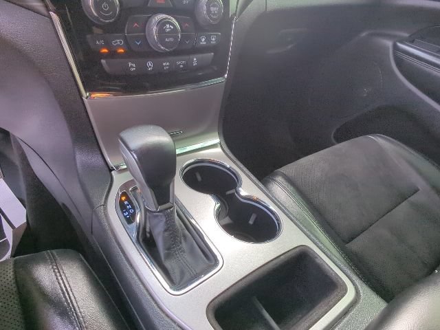 Used 2019 Jeep Grand Cherokee Altitude AWD/4WD image 17