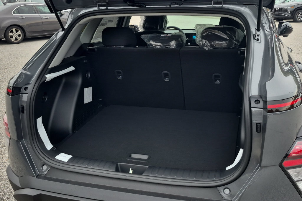 New 2027 Hyundai Kona SEL Sport FWD image 7