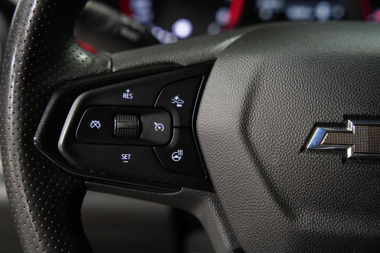 Used 2024 Chevrolet Trax RS w/ Driver Confidence Package image 29