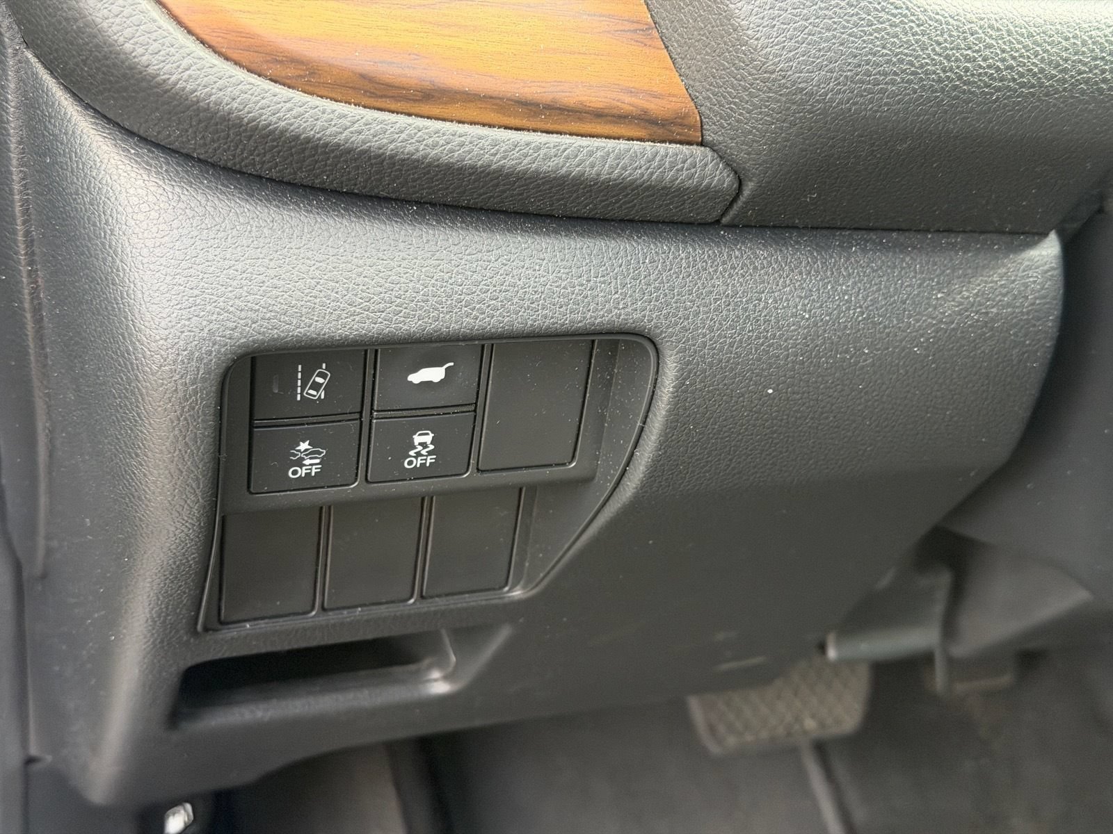 Used 2018 Honda CR-V EX-L image 11