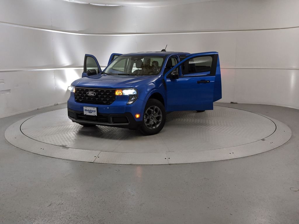 New 2025 Ford Maverick XLT w/ XLT Luxury Package AWD/4WD image 12