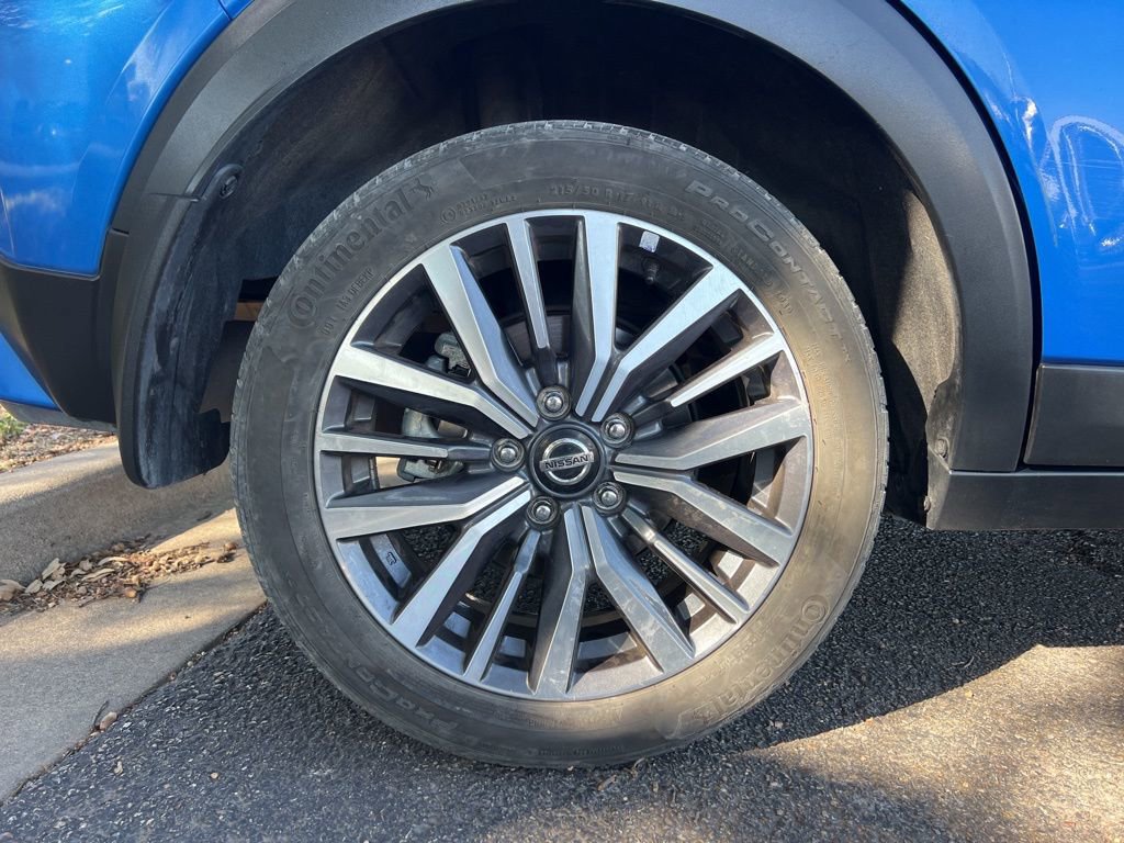 Used 2021 Nissan Kicks SV image 9