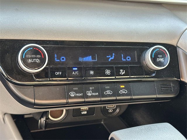 Used 2022 Hyundai Elantra SEL w/ Cargo Package image 37