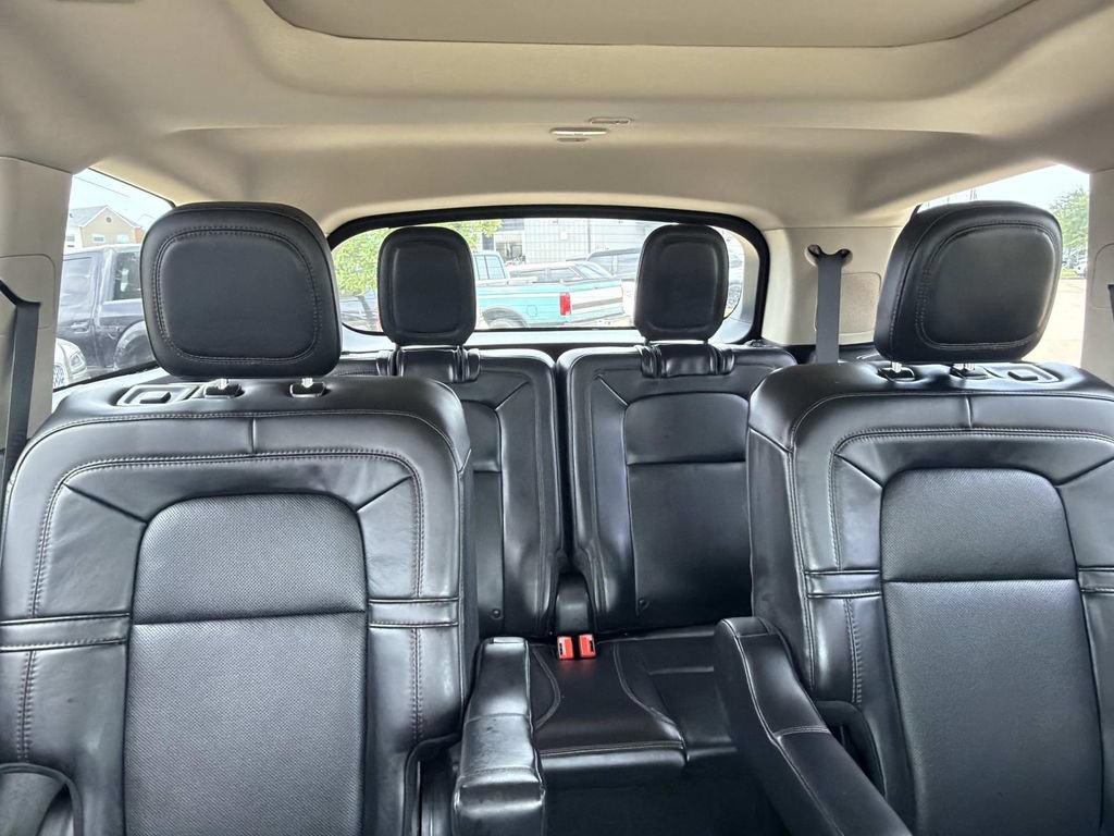 Used 2021 Lincoln Aviator Reserve w/ Equipment Group 201A RWD image 13