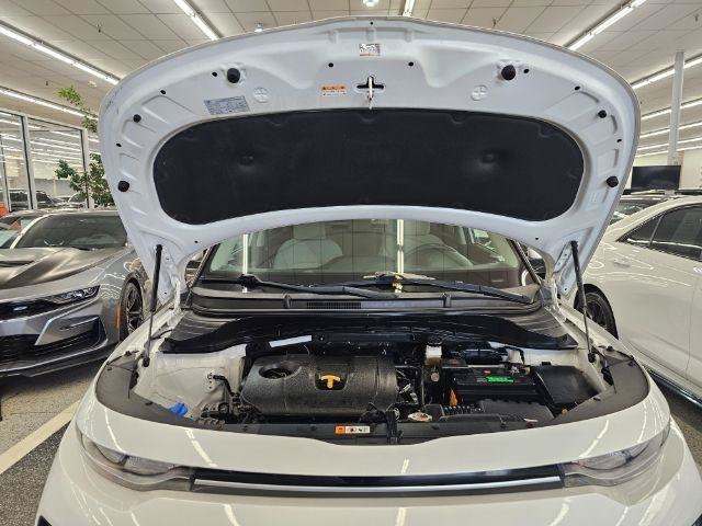 Used 2020 Kia Soul LX FWD image 35