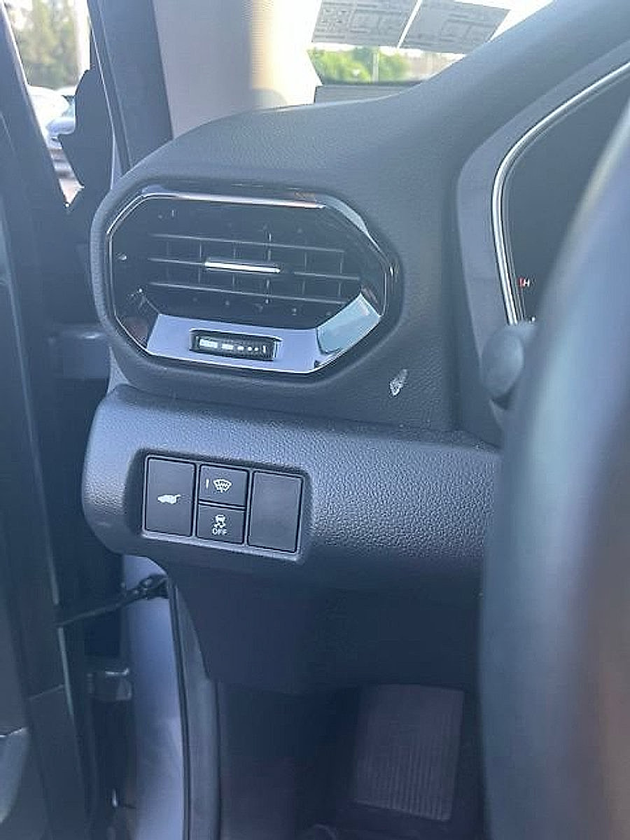 Used 2025 Honda Pilot Elite image 21