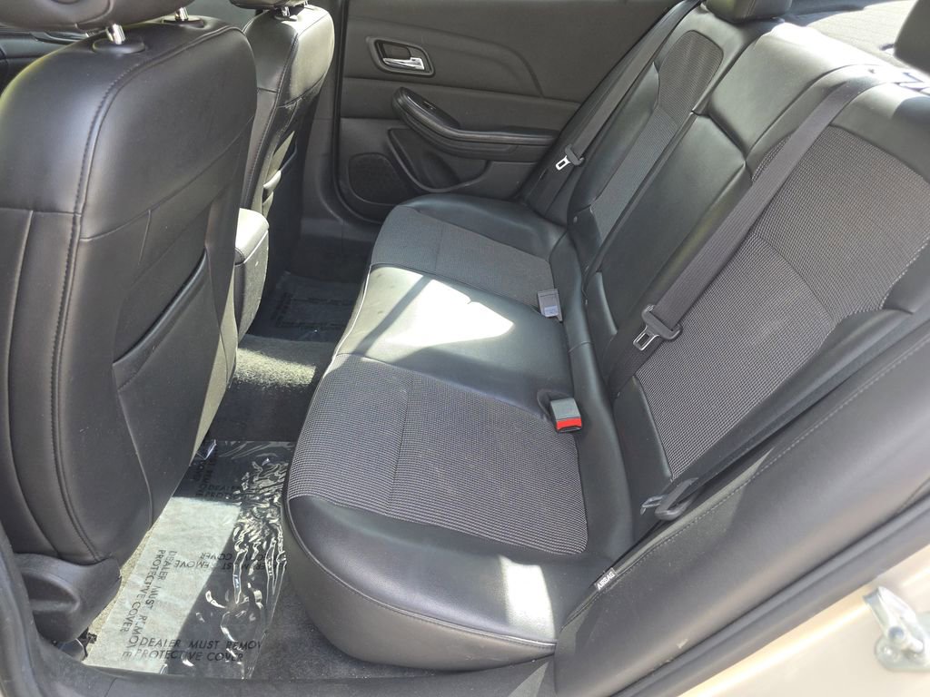 Used 2015 Chevrolet Malibu LT w/ Power Convenience Package FWD image 18