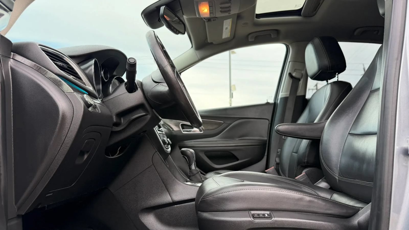 Used 2015 Buick Encore Leather w/ Experience Buick Package FWD image 10
