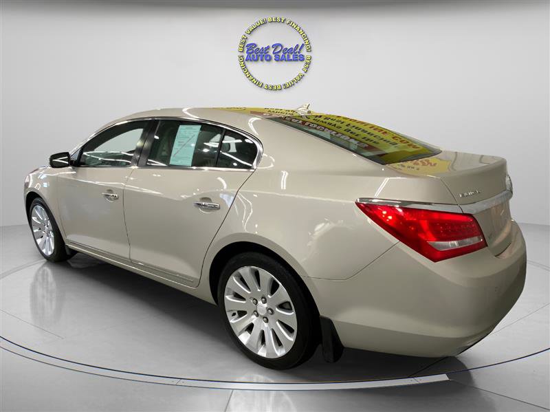 Used 2014 Buick LaCrosse Premium image 3
