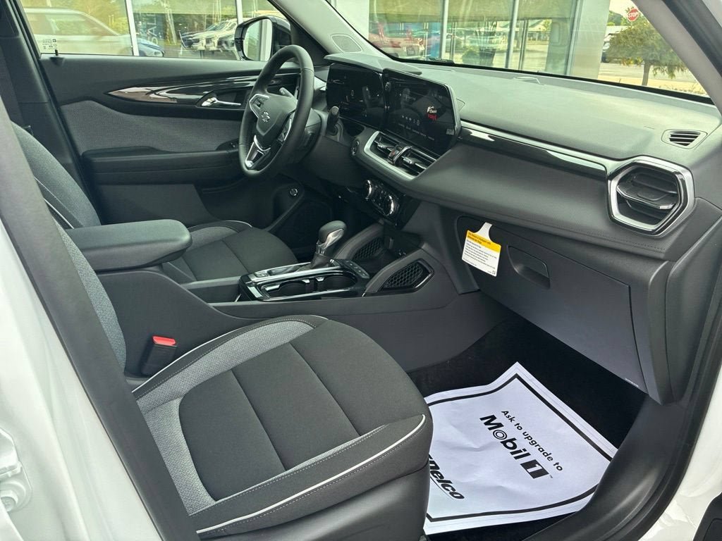 New 2026 Chevrolet TrailBlazer LT w/ Convenience Package AWD/4WD image 29