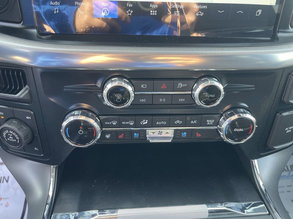 New 2026 Ford F150 Lariat w/ Equipment Group 501A Mid image 25