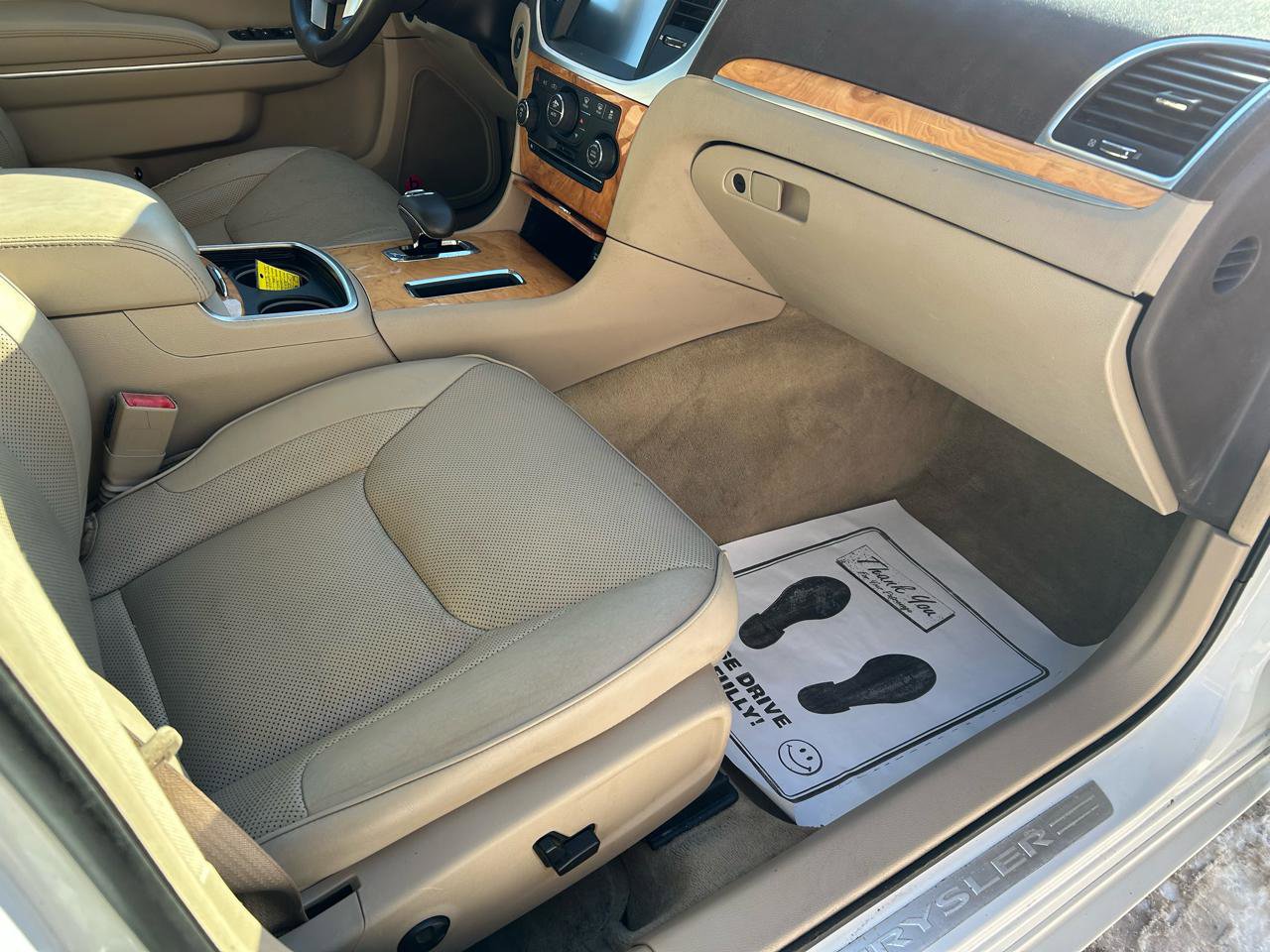 Used 2013 Chrysler 300 C w/ Beats Audio Group AWD/4WD image 12