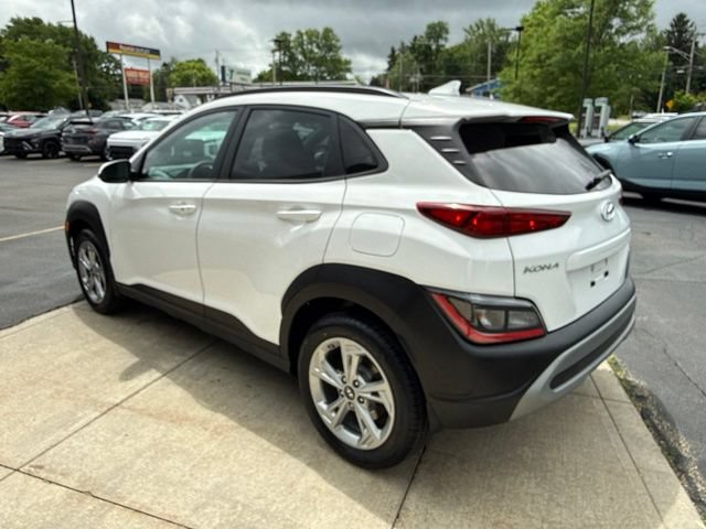 Certified 2023 Hyundai Kona SEL w/ Cargo Package AWD/4WD image 15