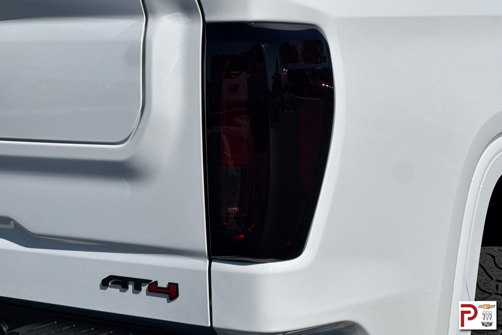 Certified 2024 GMC Sierra 1500 AT4 w/ Technology Package AWD/4WD image 32