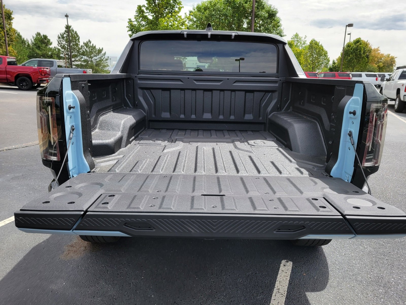 New 2025 GMC Hummer EV 3X image 18