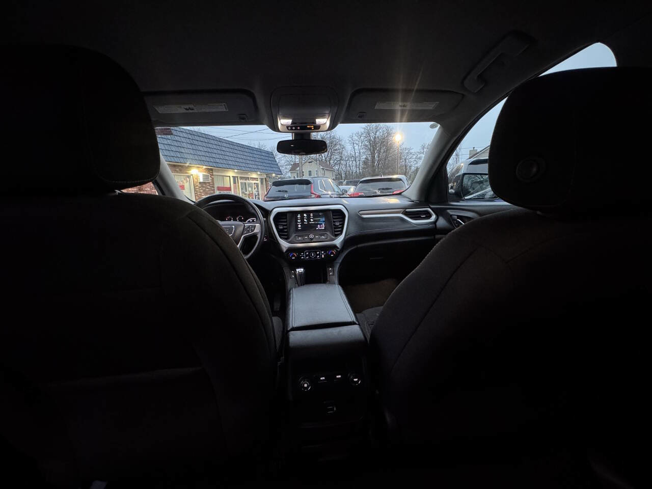 Used 2017 GMC Acadia SLE FWD image 34