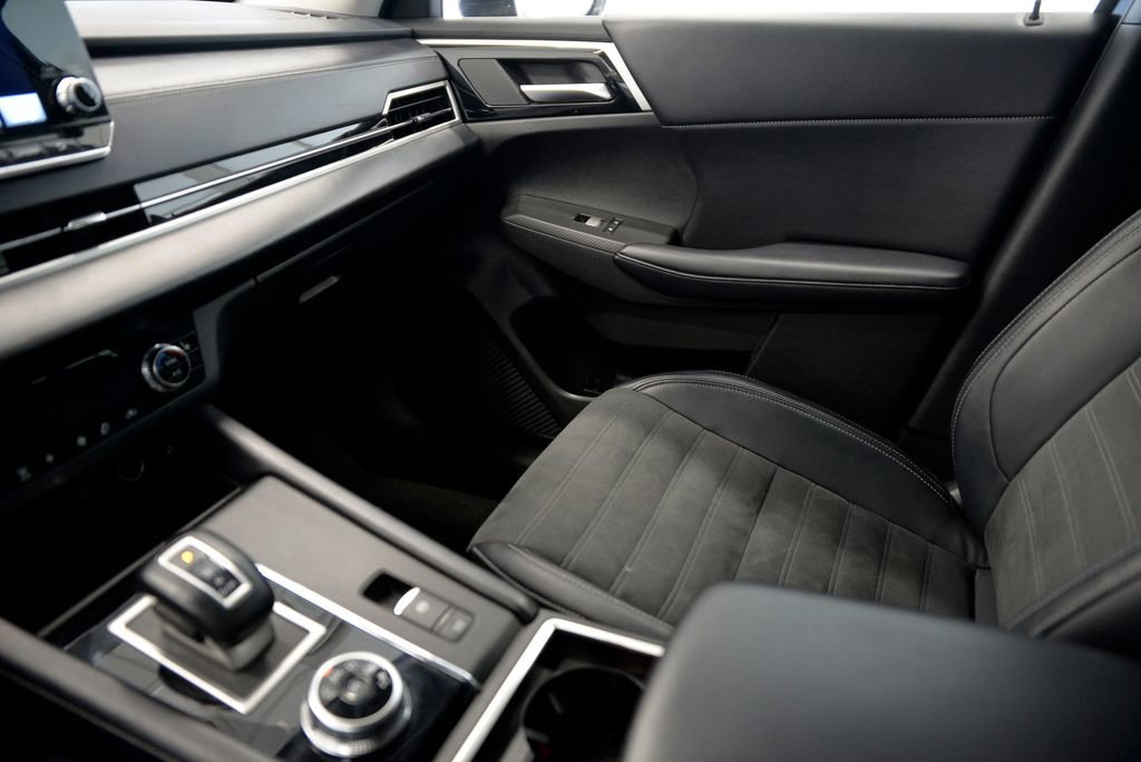 Used 2024 Mitsubishi Outlander SE image 26