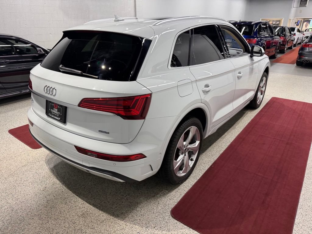 Used 2021 Audi Q5 Prestige w/ Prestige Package AWD/4WD image 13