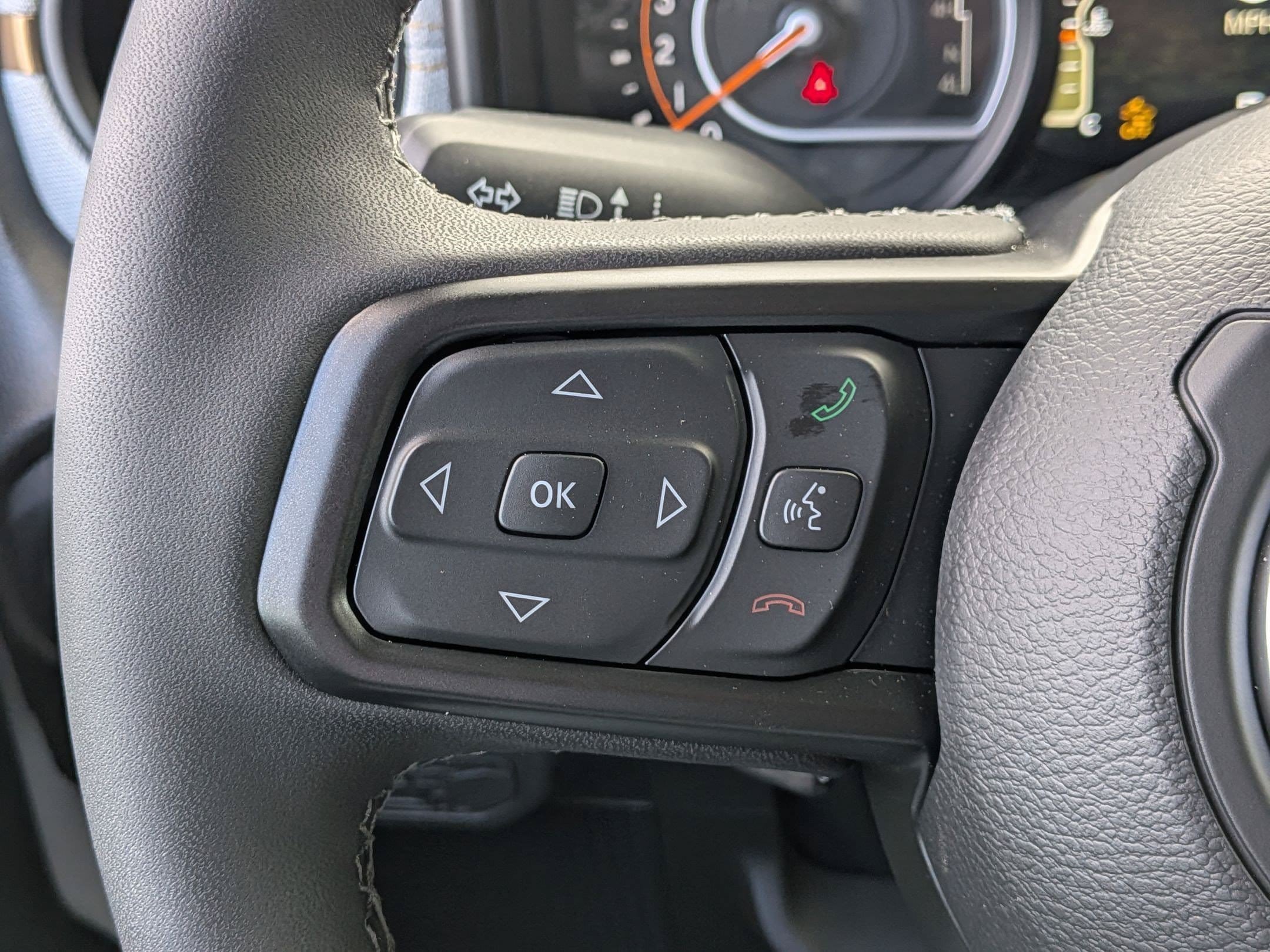 New 2026 Jeep Gladiator Sport AWD/4WD image 13
