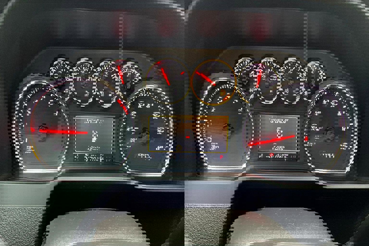 Used 2022 Chevrolet Silverado 2500 LT w/ Convenience Package image 9