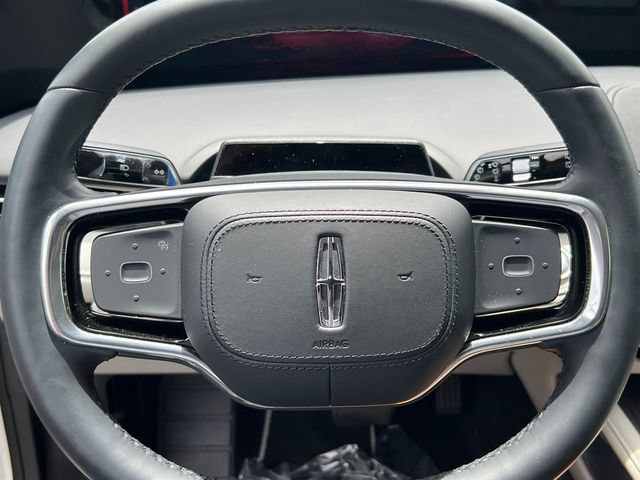 New 2026 Lincoln Nautilus Premier AWD/4WD image 28