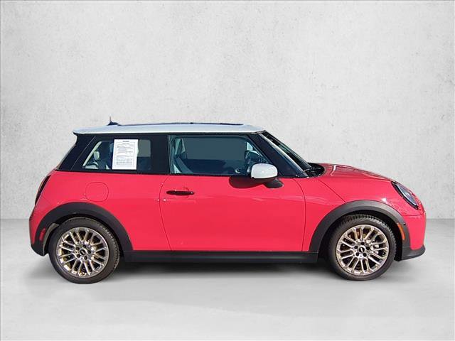 Certified 2025 MINI Cooper S image 4