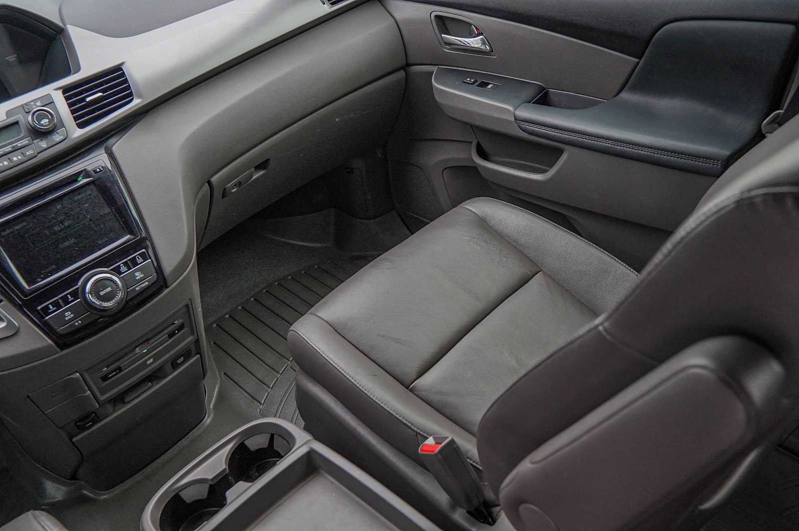 Used 2015 Honda Odyssey EX-L image 28