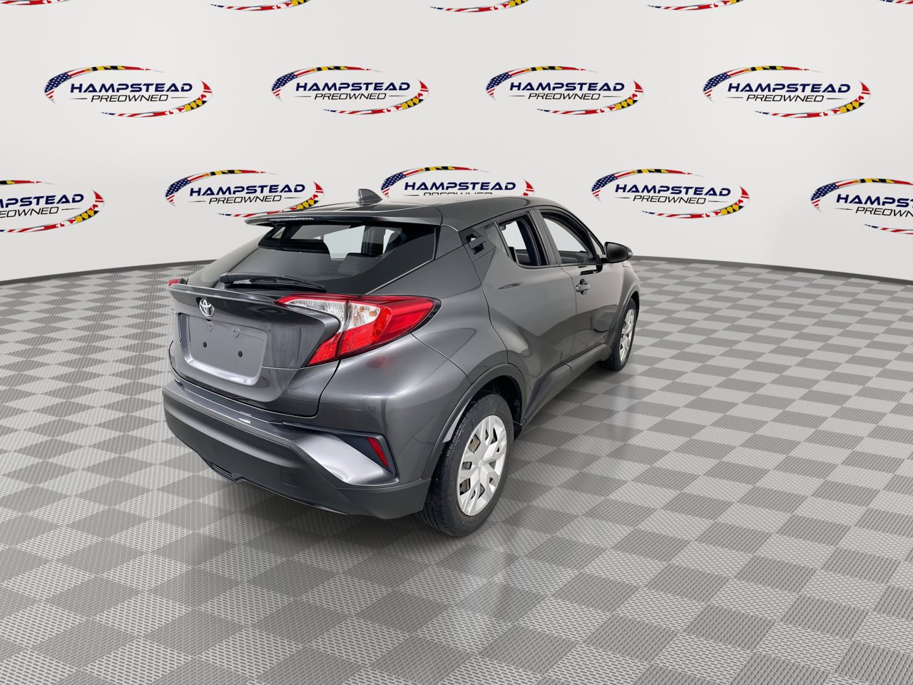 Used 2021 Toyota C-HR LE image 8