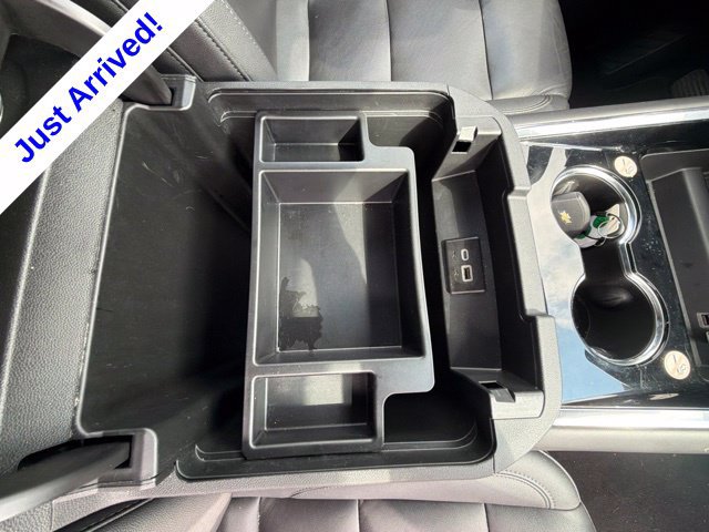 Used 2025 Chevrolet Tahoe LT RWD image 28