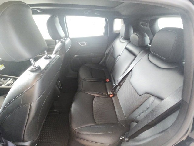 New 2026 Jeep Compass Latitude image 15